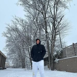 Meet your Posher, De león